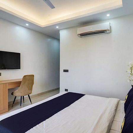 Hotel O Parkinn คูร์เคาน์ ภายนอก รูปภาพ