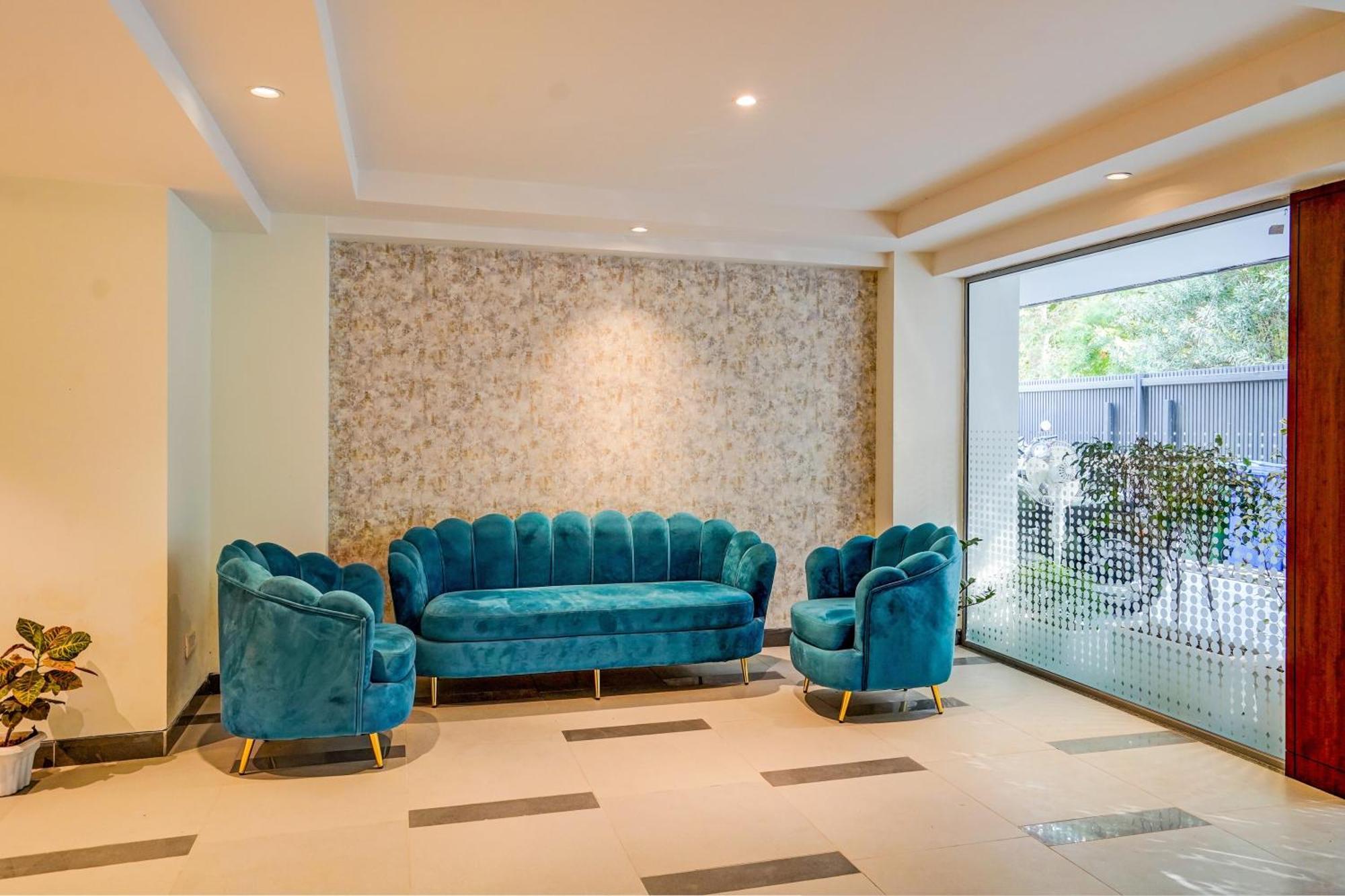 Hotel O Parkinn คูร์เคาน์ ภายนอก รูปภาพ