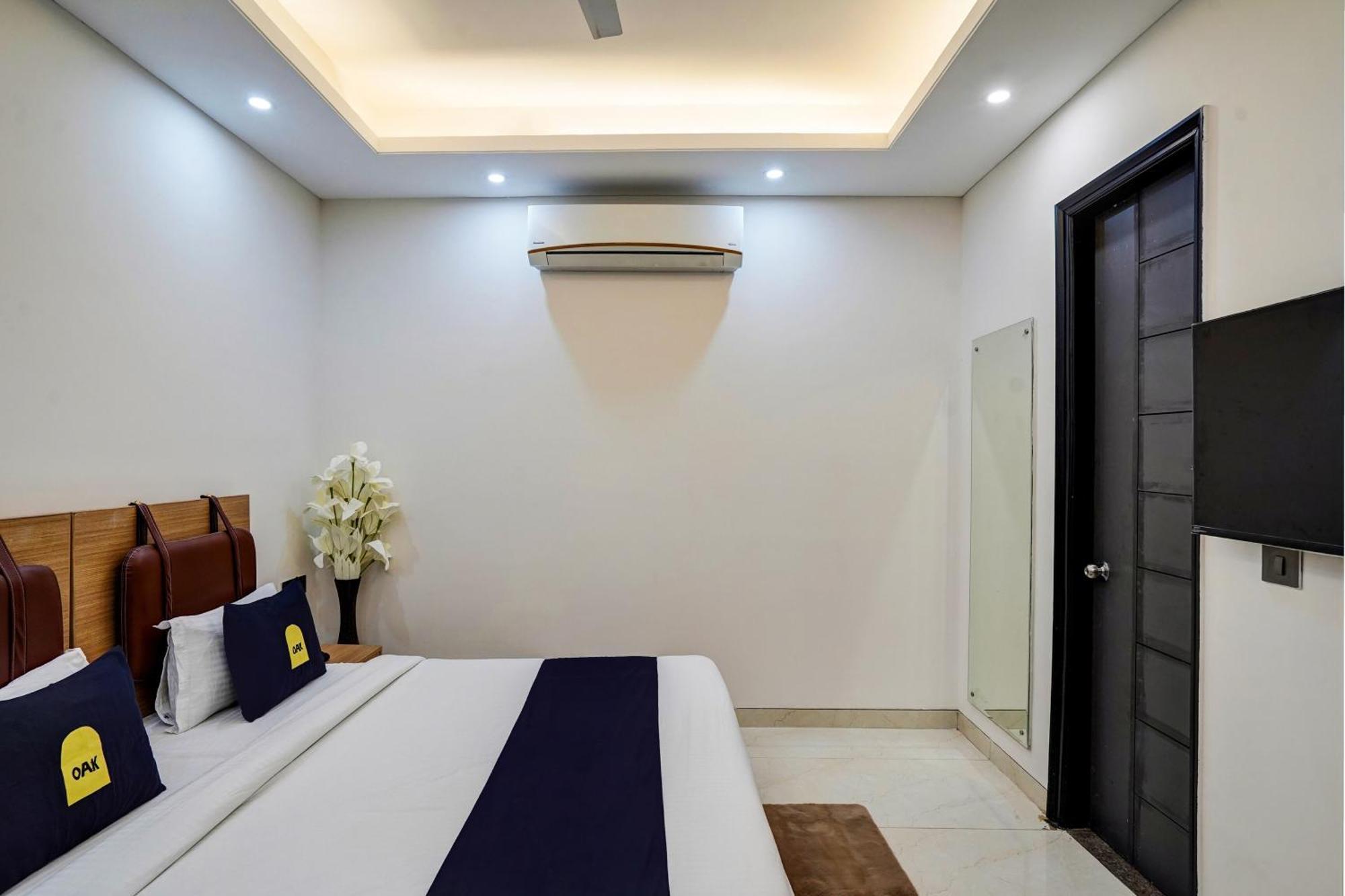 Hotel O Parkinn คูร์เคาน์ ภายนอก รูปภาพ