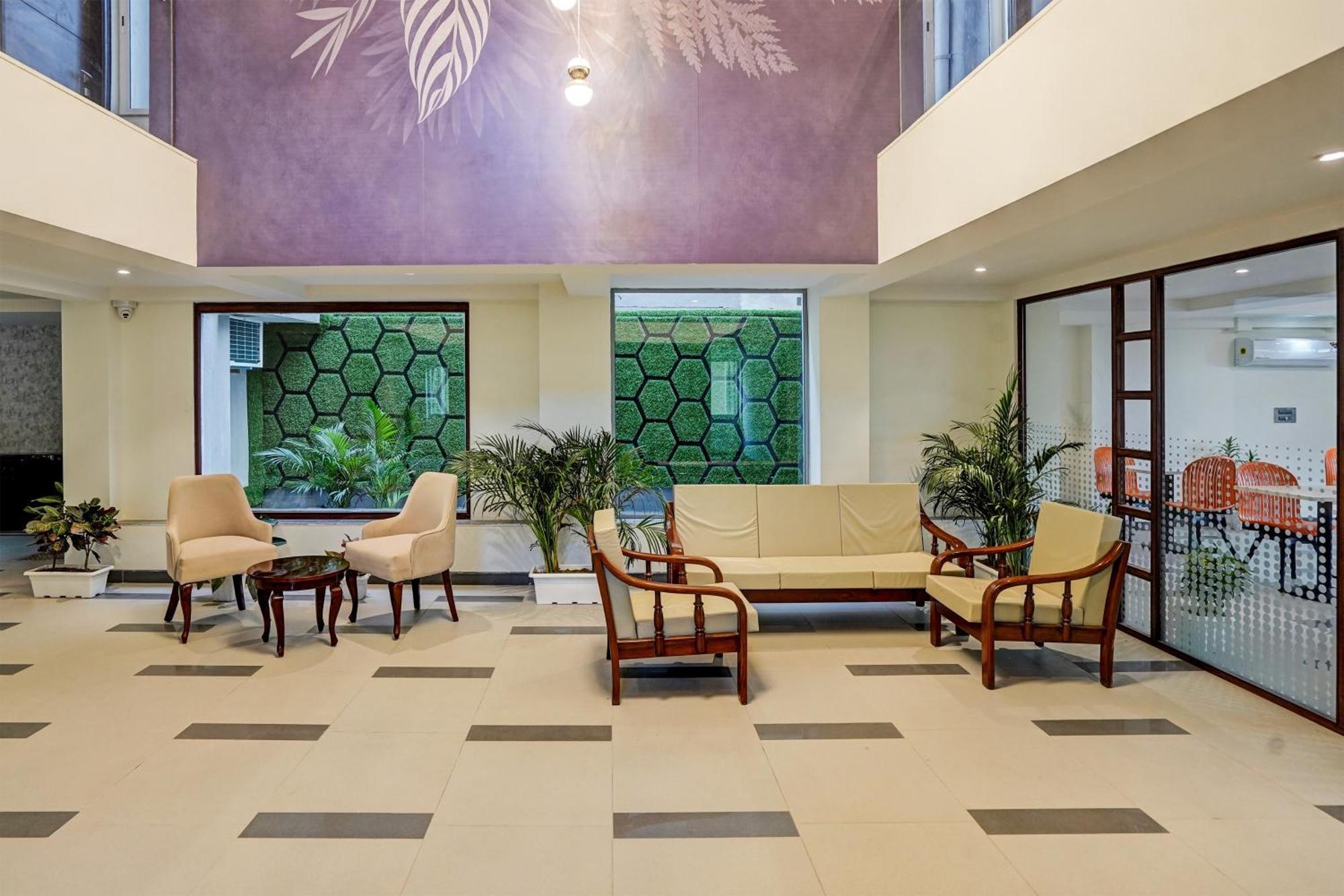 Hotel O Parkinn คูร์เคาน์ ภายนอก รูปภาพ
