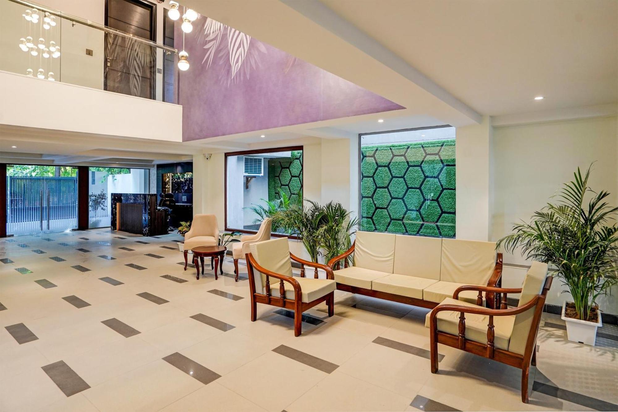 Hotel O Parkinn คูร์เคาน์ ภายนอก รูปภาพ