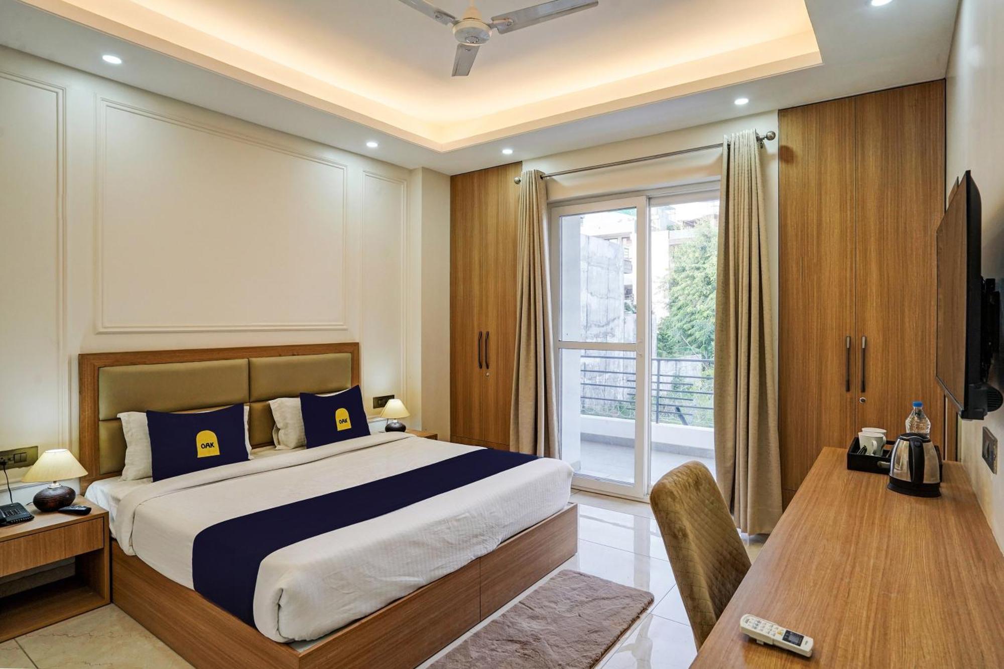 Hotel O Parkinn คูร์เคาน์ ภายนอก รูปภาพ